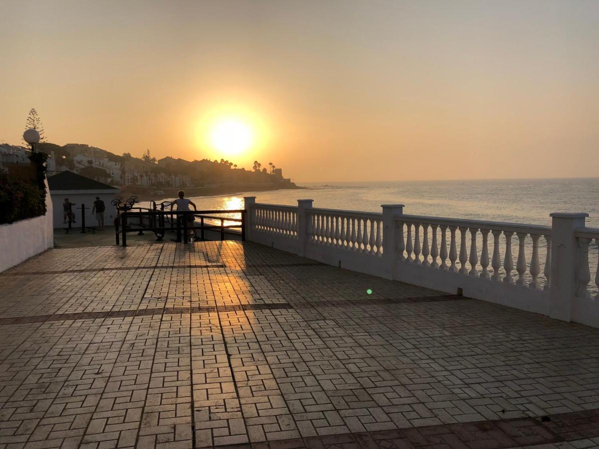 Sitio de CalahondaRibera Playa Alhamar公寓 外观 照片