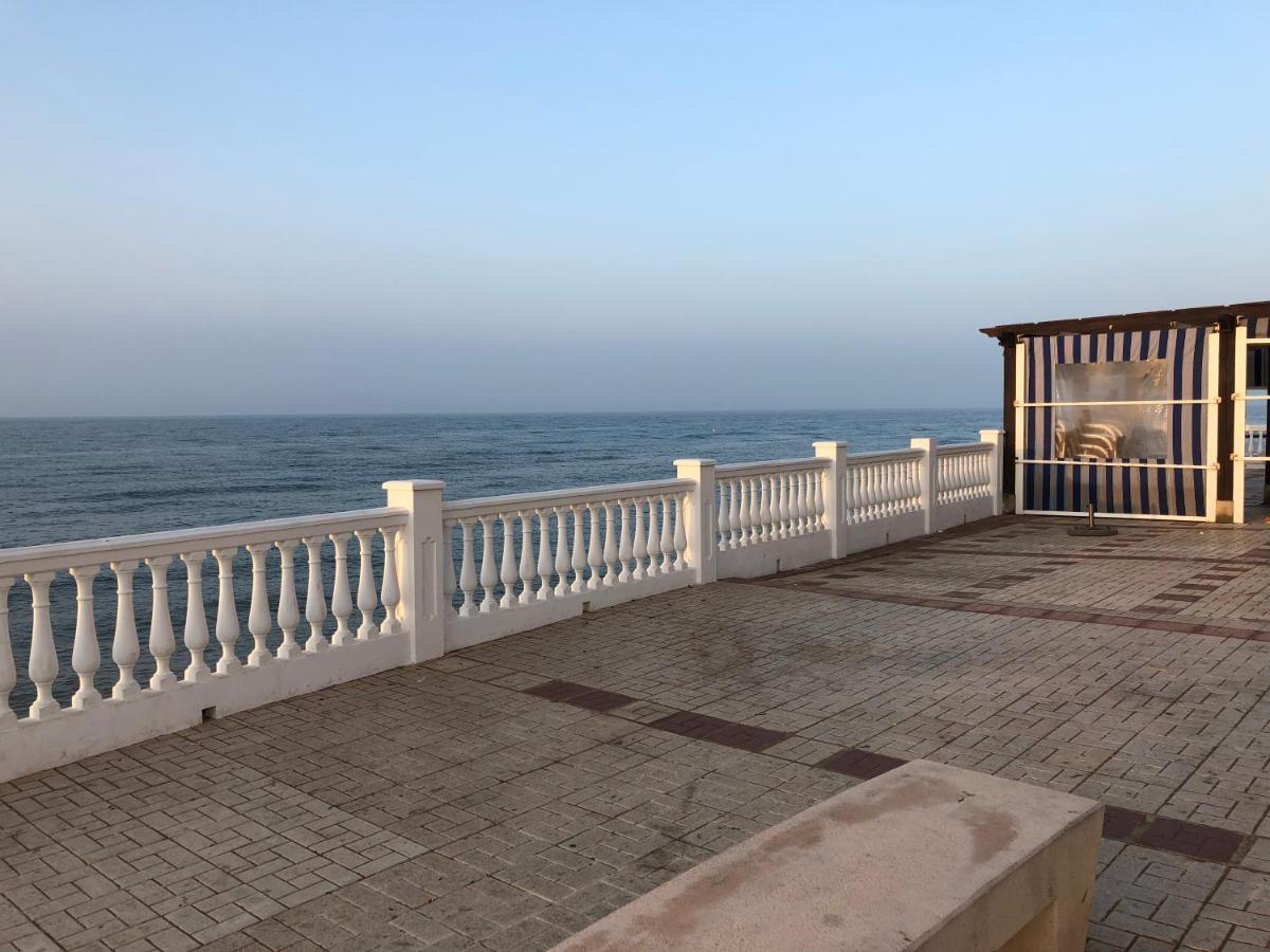 Sitio de CalahondaRibera Playa Alhamar公寓 外观 照片